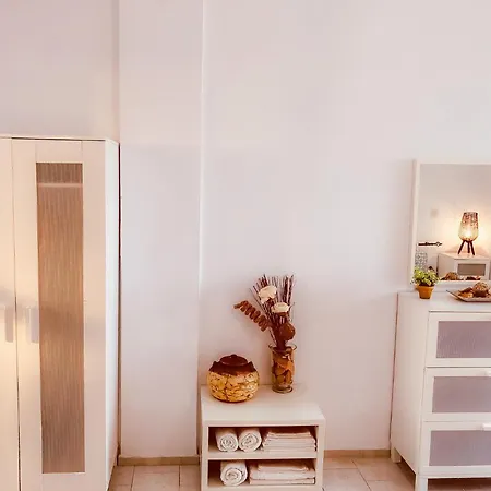 Maravgia α * Akti Salonikiou